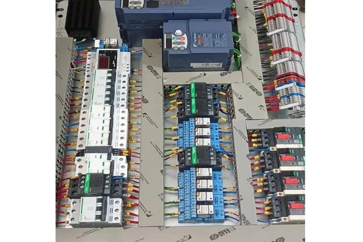 کاربرد جعبه و تابلو برق جرثقیل سقفی